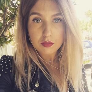 Meet your Posher, Magdalena